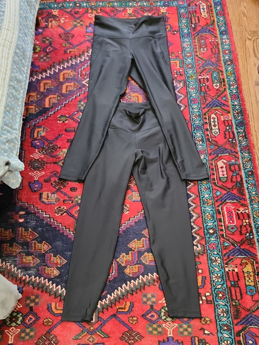 2 Pairs Of L Old Navy Black High-Waist Athletic Leggings With Pockets